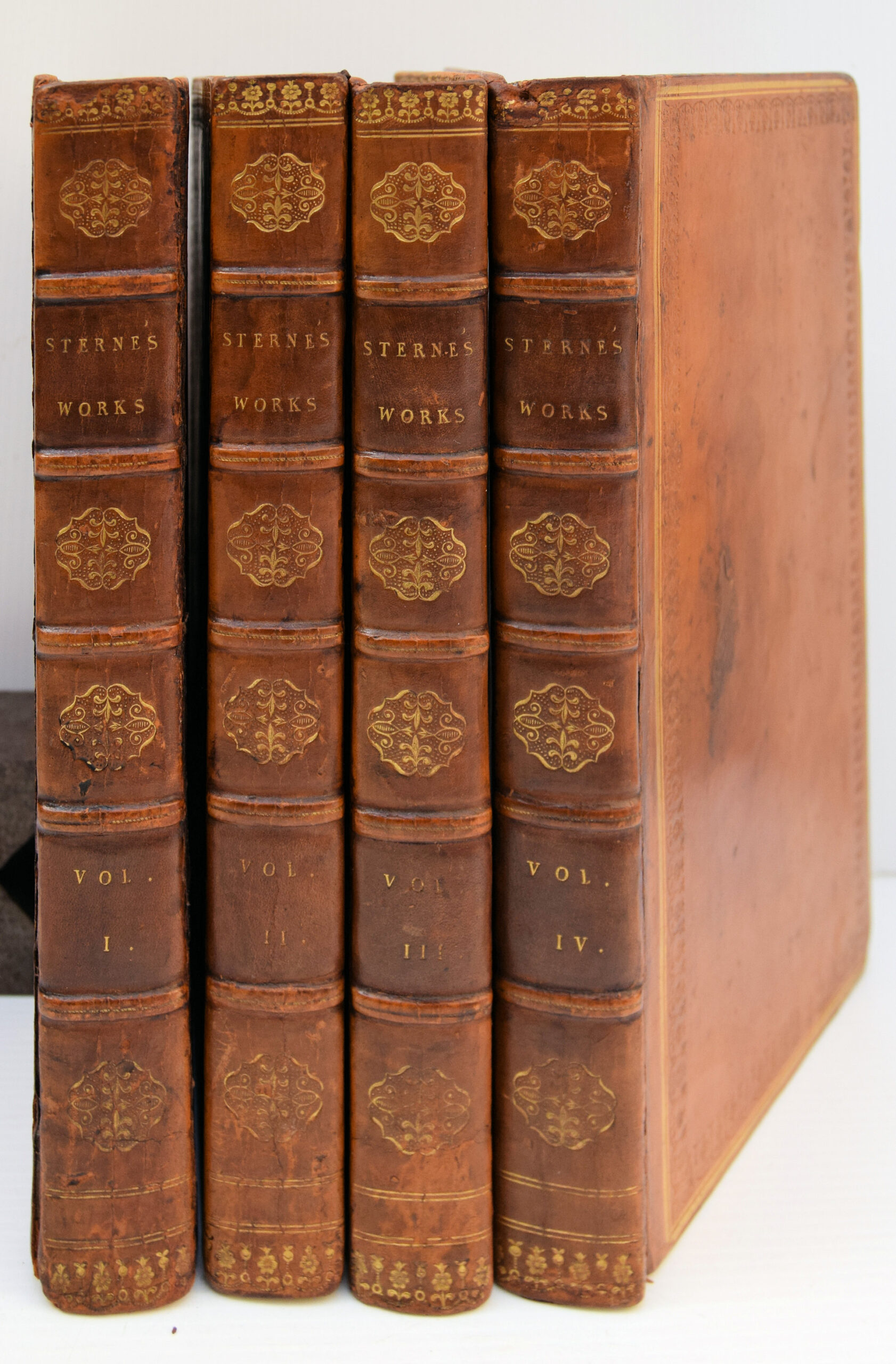 THE WORKS OF LAURENCE STERNE; IN FOUR VOLUMES.